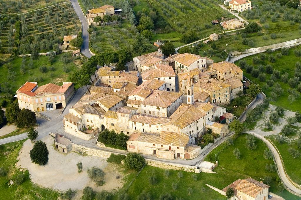 Borgo San Gusme Apartamento Exterior foto