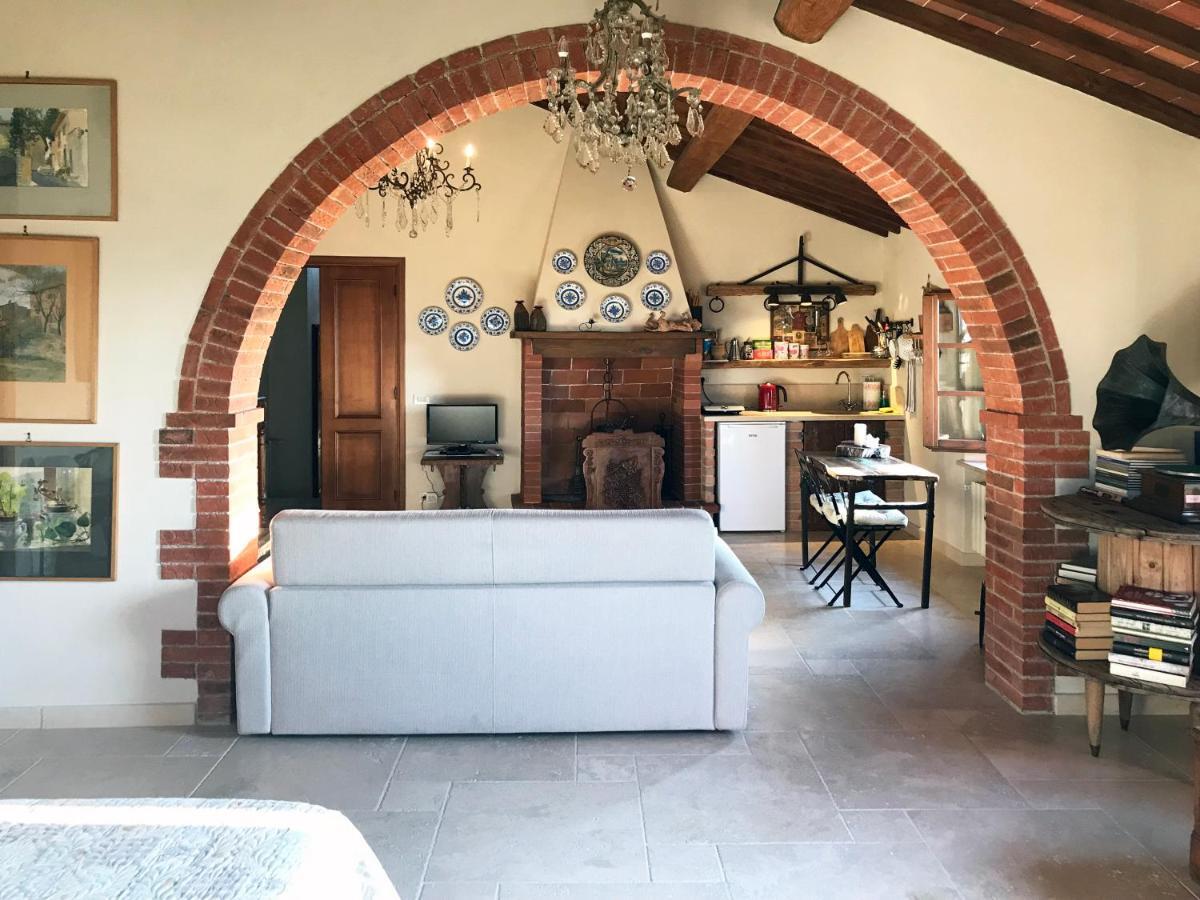 Borgo San Gusme Apartamento Exterior foto
