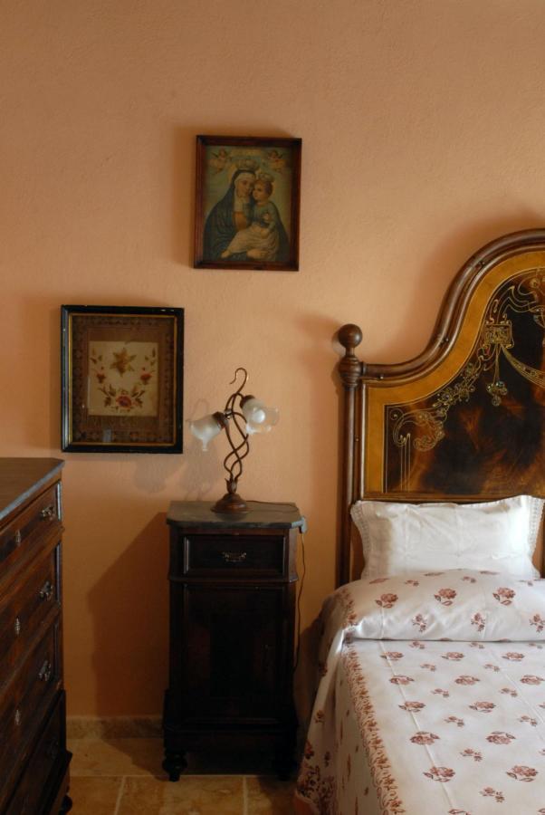 Borgo San Gusme Apartamento Exterior foto